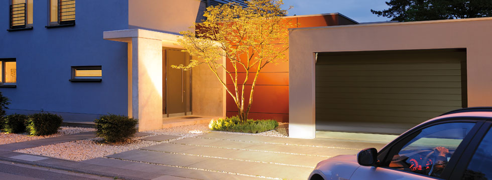 Impresionantes ideas de diseño de puertas de garaje para su nuevo